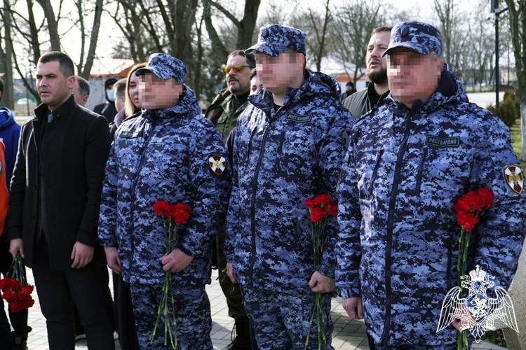 Росгвардейцы приняли участие в праздновании Дня защитника Отечества в Херсонской области