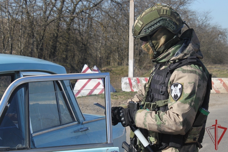 Росгвардия обеспечивает безопасность в Херсонской и Запорожской областях
