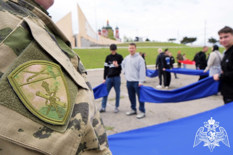 В Херсонской области росгвардейцы стали участниками патриотического флешмоба (ВИДЕО)